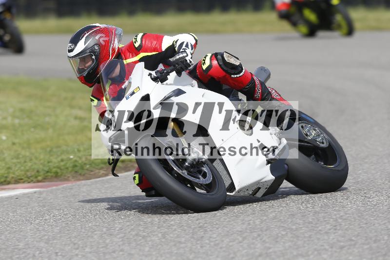 /Archiv-2025/07 19.04.2025 Speer Racing ADR/Gruppe gelb/998